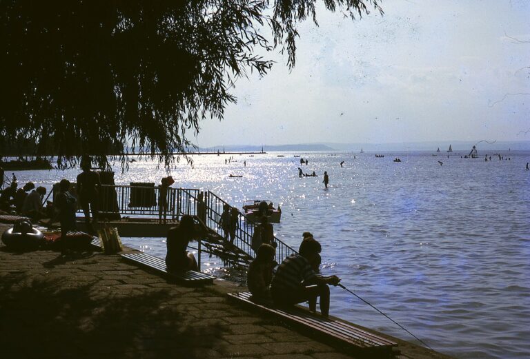 Holidaymakers on the Siófok lakeshore in 1968